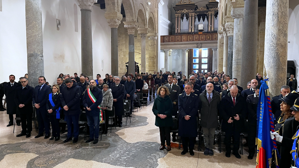 GLI AGENTI DELLA POLIZIA LOCALE, PRESIDIO DI SICUREZZA E LEGALITA'