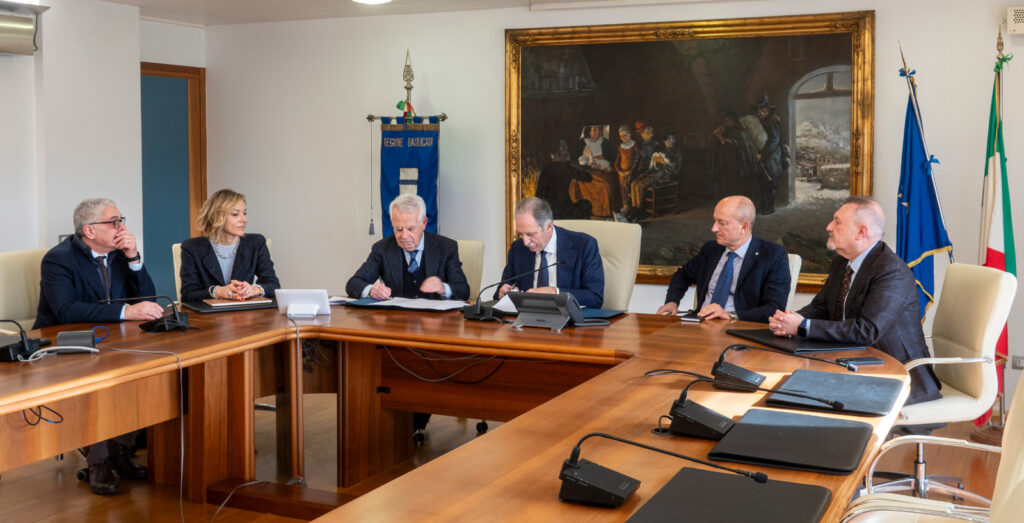 Regione-Unibas: la firma del Piano dodicennale