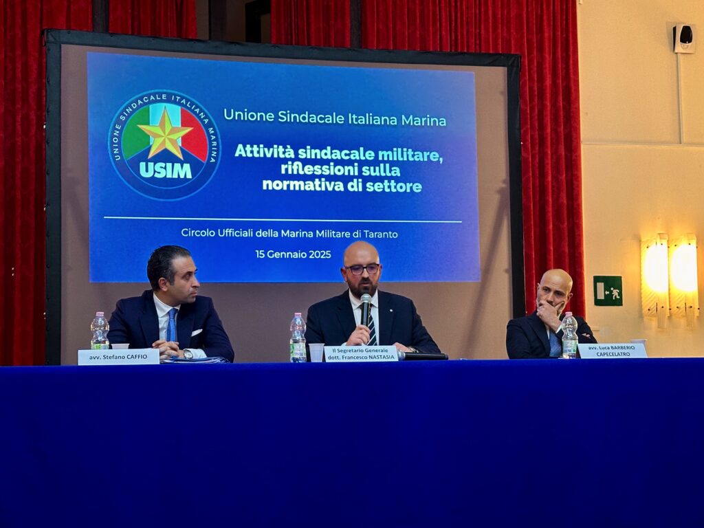 Grande successo per il 1° convegno dell'Unione Sindacale Italiana Marina presso il Circolo Ufficiali Marina Militare di Taranto. Taranto