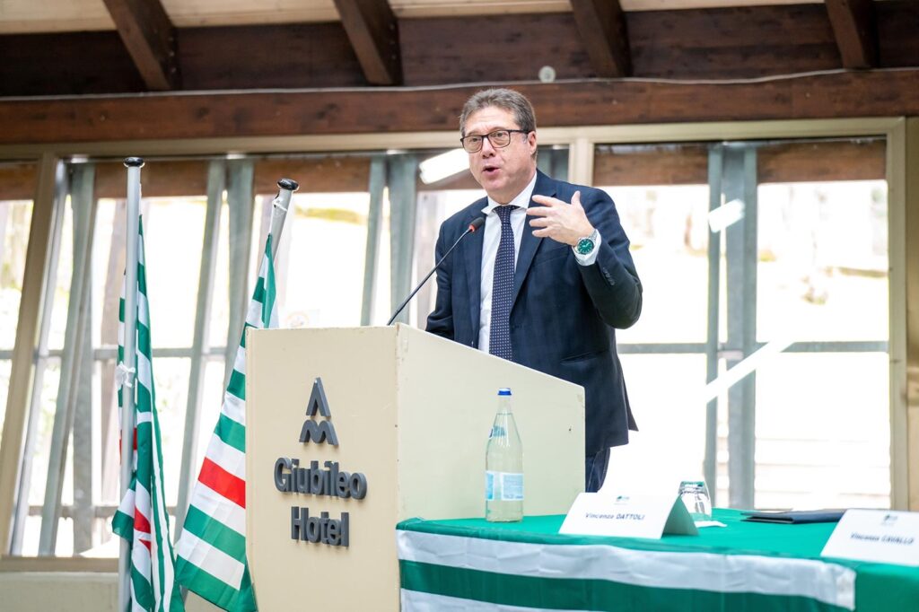 Loredana Fabrizio confermata alla guida della Cisl Scuola Basilicata basilicata