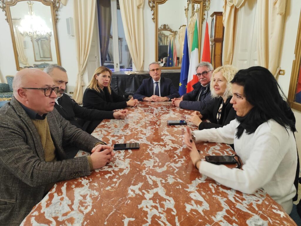 RACCOLTA DIFFERENZIATA: TROVATO L’ACCORDO SULL’ORDINANZA IMPUGNATA