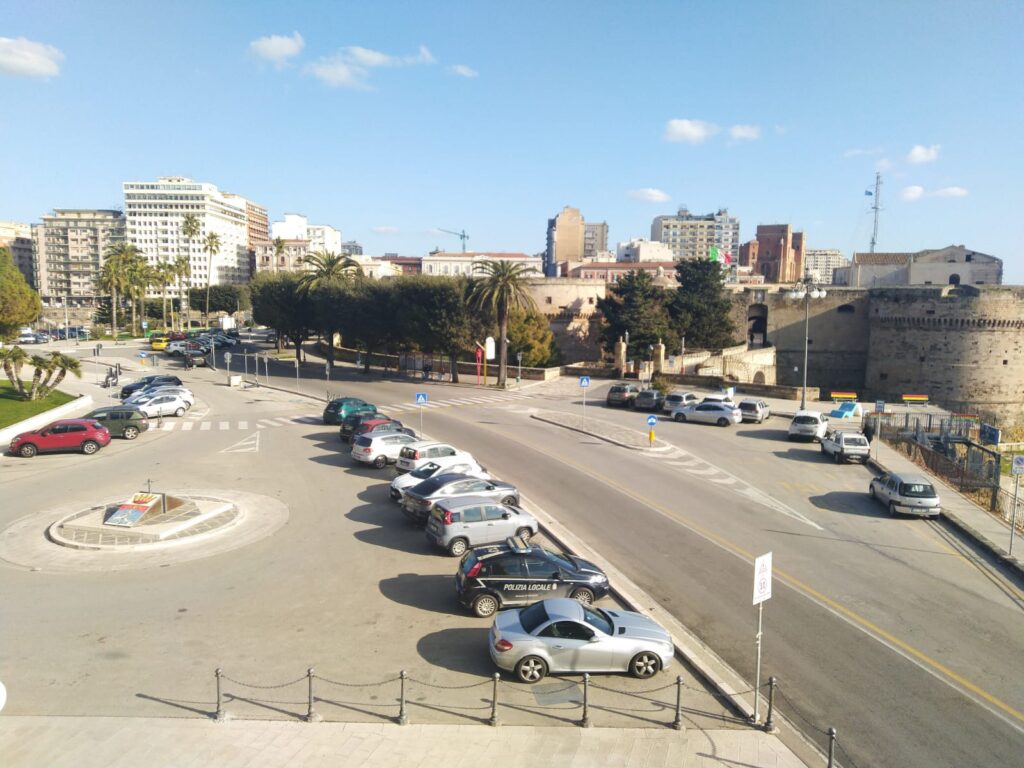 RESTYLING DI PIAZZA CASTELLO, C’E’ IL BANDO DI GARA