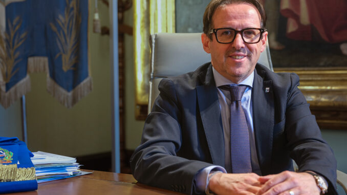 PRES DR MANCINI 02 copia 2 (1)