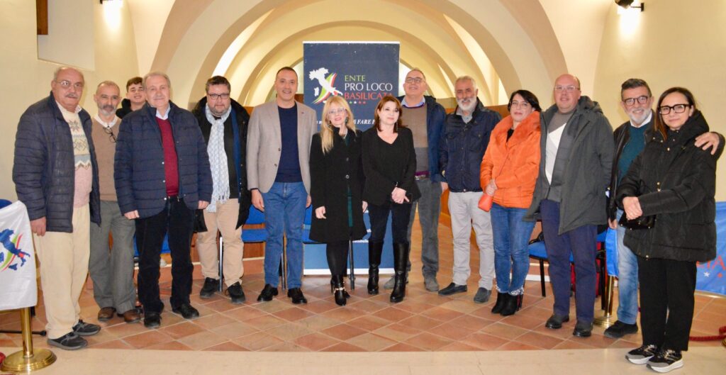 Presentato a Scanzano Jonico da Ente Pro Loco Basilicata il libro "Paesaggi dell'abbandono, Riforma Fondiaria in Basilicata" di Luca Somma