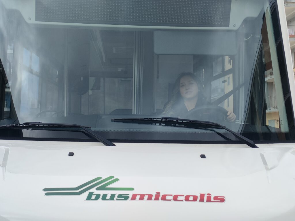 Filt Cgil_A Potenza prima autista donna bus urbani