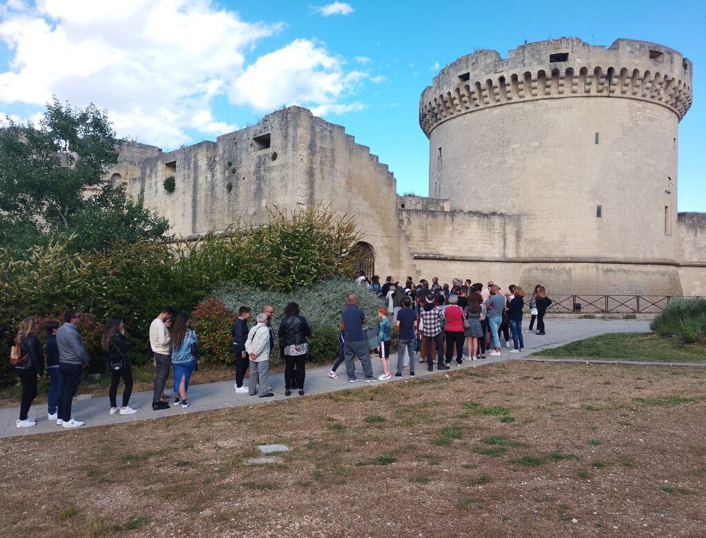 Comunità patrimoniali per la gestione del Castello e Santa Maria De Armenis.