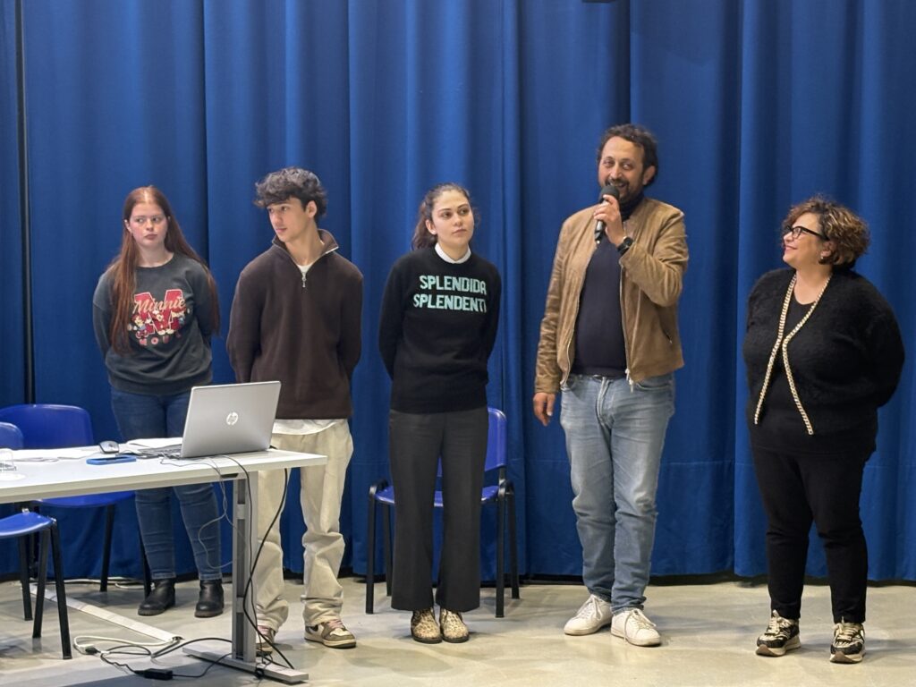 Comune, Liceo Fermi e Consiglio dei Giovani firmano il "Patto per l'Ambiente" fermi
