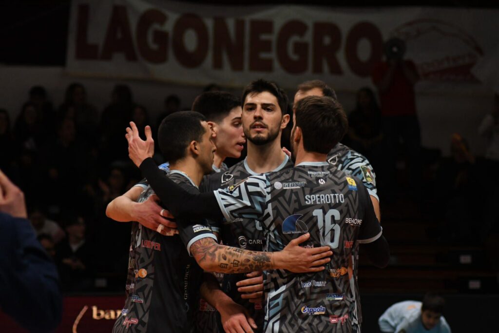 La Rinascita Lagonegro stacca il pass per la semifinale! Modica sconfitta per 3-0