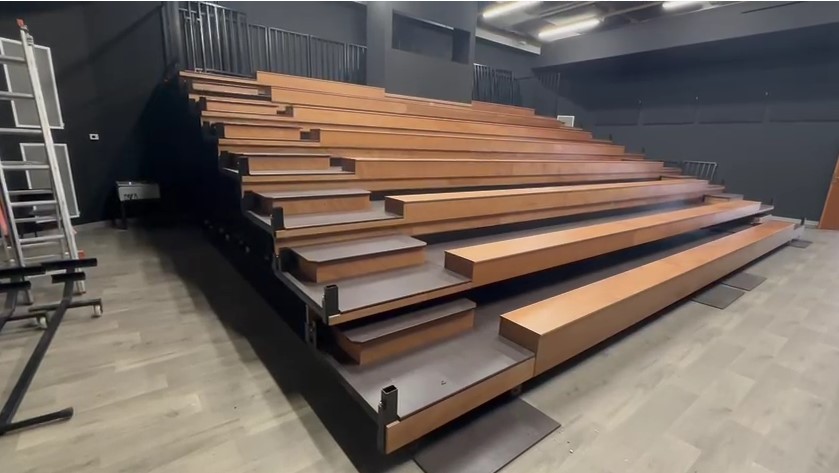 AL VIA I LAVORI SU TRIBUNA TELESCOPICA E PALCOSCENICO ACCADEMIA DEL CINEMA DEI RAGAZZI