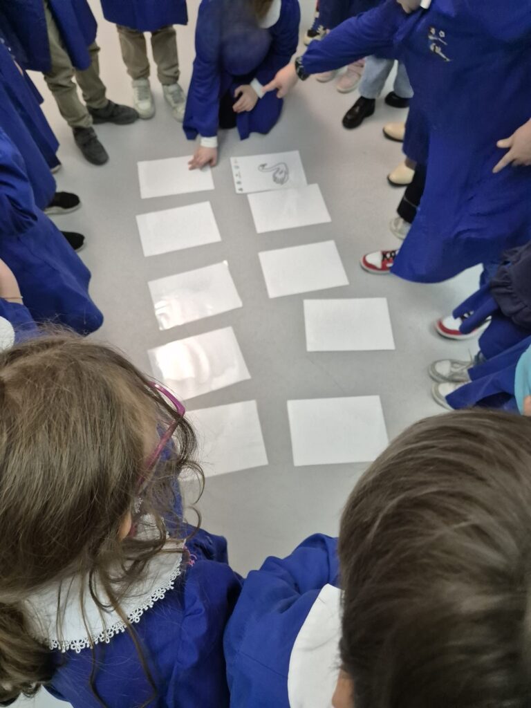 Educatrici ed educatori impegnati nelle scuole di ogni ordine e grado