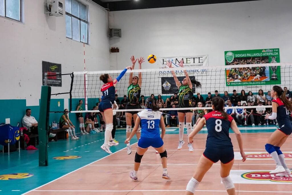 PM GRUPPO MACCHIA POTENZA - BCC CAPACCIO PAESTUM SERINO 3-0 (25-19, 25-18, 25-21)