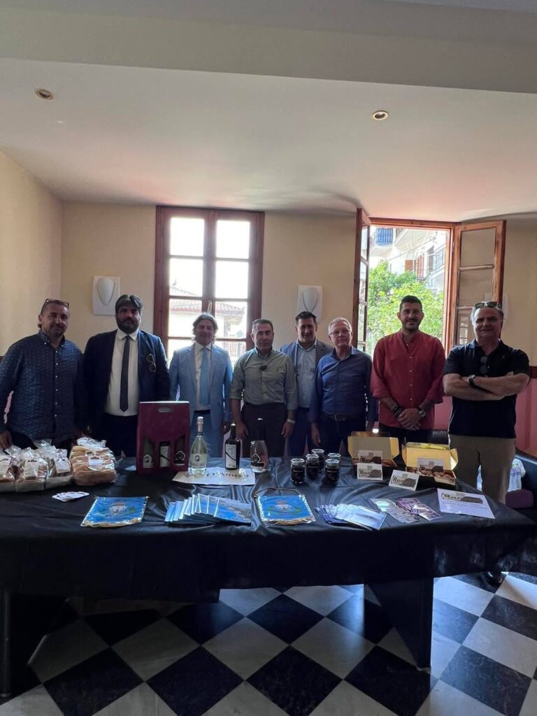 VISITA ISTITUZIONALE DELLA DELEGAZIONE DEL COMUNE DI TURSI NELLA CITTÀ GRECA GEMELLATA DI PARGA.
