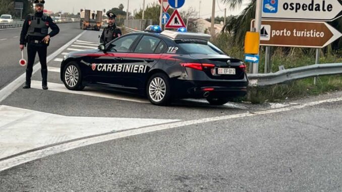 Foto pattuglia CC +logo1 (1)