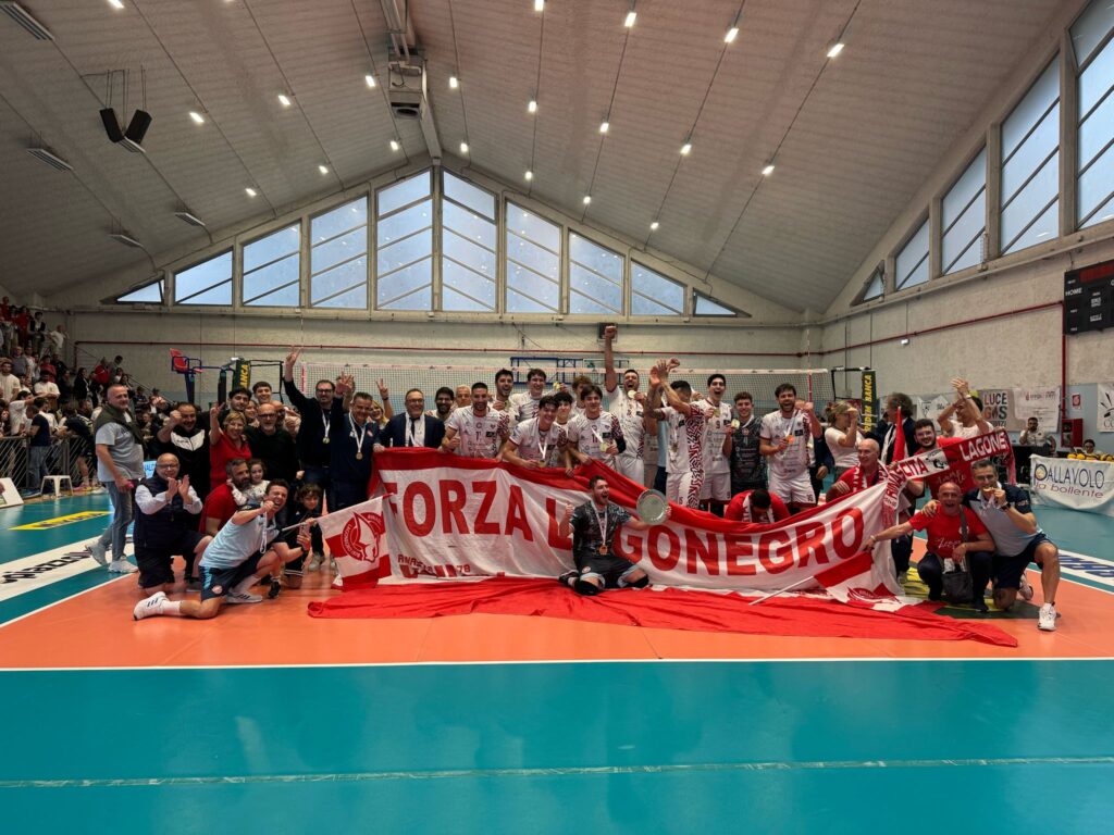 La Rinascita Volley Lagonegro è promossa in serie A2! Lagonegro