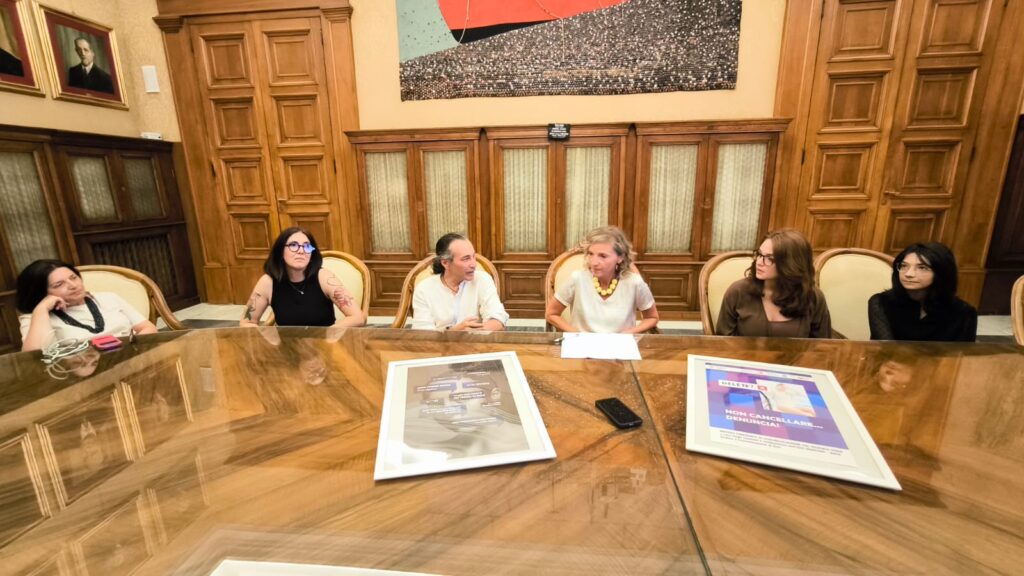 DELETE? PRESENTATA LA MOSTRA A CONTRASTO DEL REVENGE PORN E DELLA VIOLENZA DI GENERE E FRA PARI REALIZZATA DAGLI STUDENTI DELL’IISS MARCONI