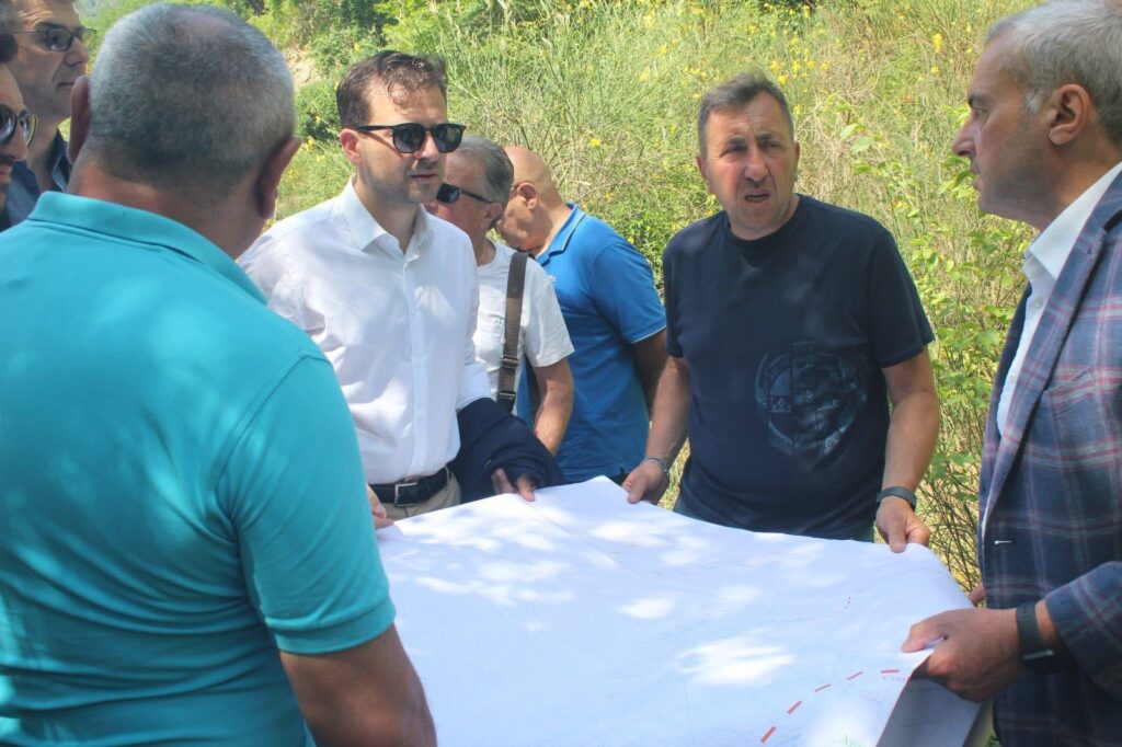 INIZIATI I LAVORI PER LA REALIZZAZIONE DI UN PERCORSO NATURALISTICO A VIETRI DI POTENZA