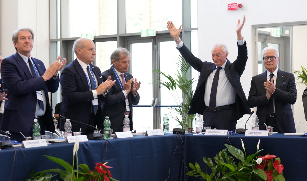 Luciano Buonfiglio eletto presidente del CONI