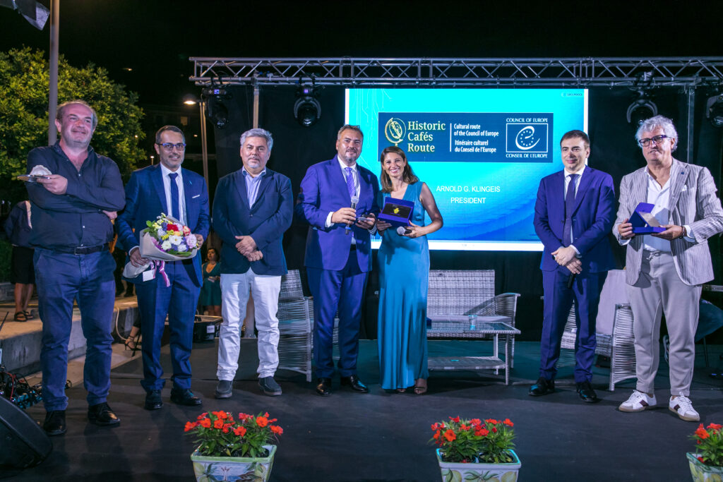 Il Premio La Perla nell’anno del 60.mo della Statua del Cristo redentore