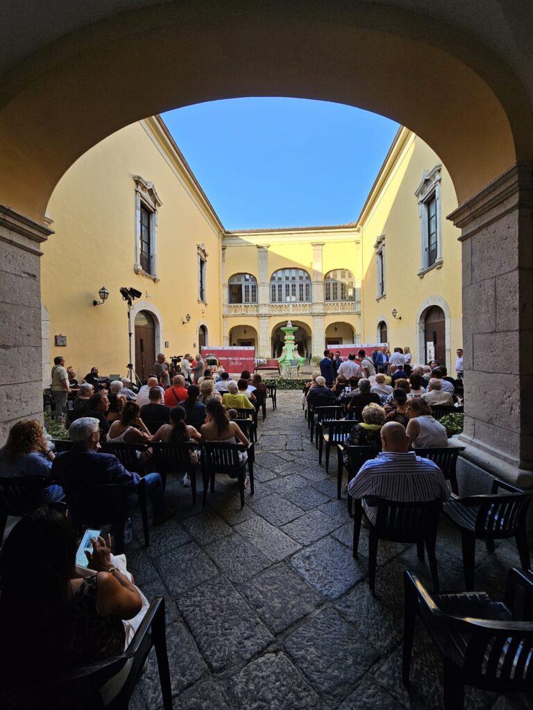 Consegnato a Melfi il Premio Pro Loco Basilicata Italìa alle eccellenze che esaltano la lucanità nel mondo