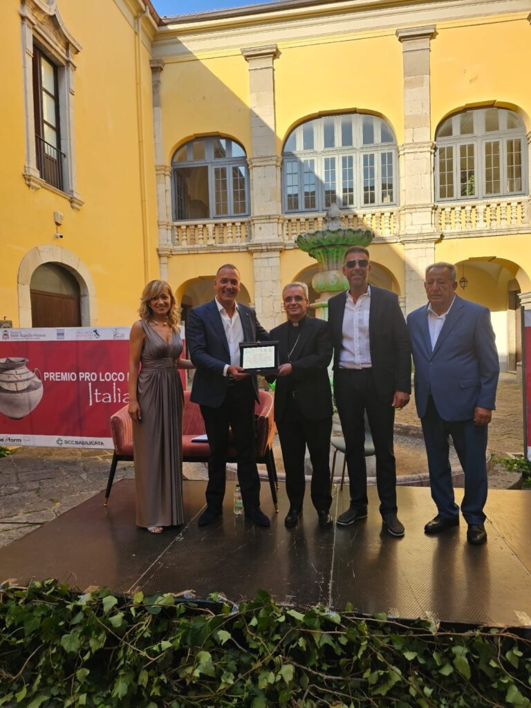 Consegnato a Melfi il Premio Pro Loco Basilicata Italìa alle eccellenze che esaltano la lucanità nel mondo