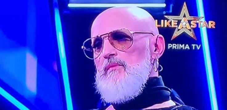 Adolfo Durante è il vincitore della prima edizione di Like a Star . Il maestro Graziano Accinni di Moliterno ha firmato sue canzoni