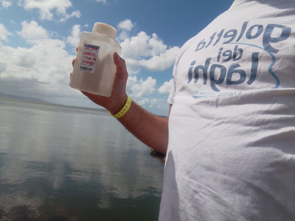 In Puglia Goletta dei Laghi presenta i dati delle analisi microbiologiche dei laghi di Varano e Lesina e le 7 proposte per una gestione idrica unitaria tra Puglia, Basilicata, Molise goletta