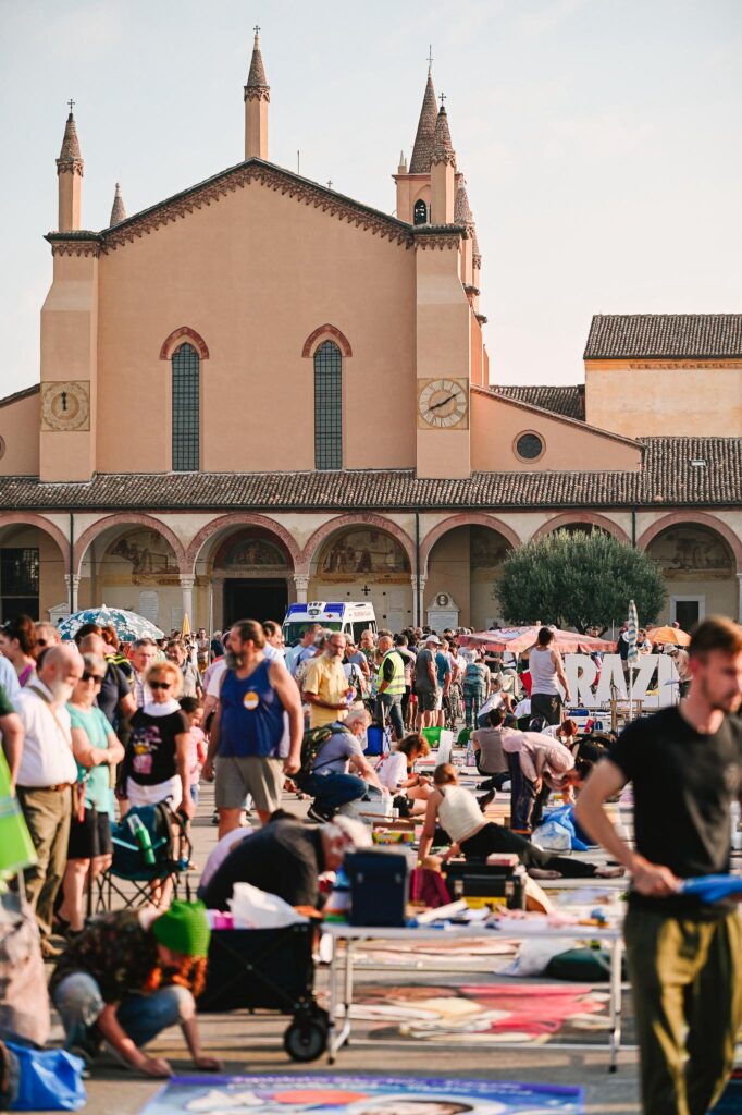 Ferragosto nel borgo mantovano di Grazie per l’Antichissima Fiera: 600 anni di arte, fede e meraviglia borgo