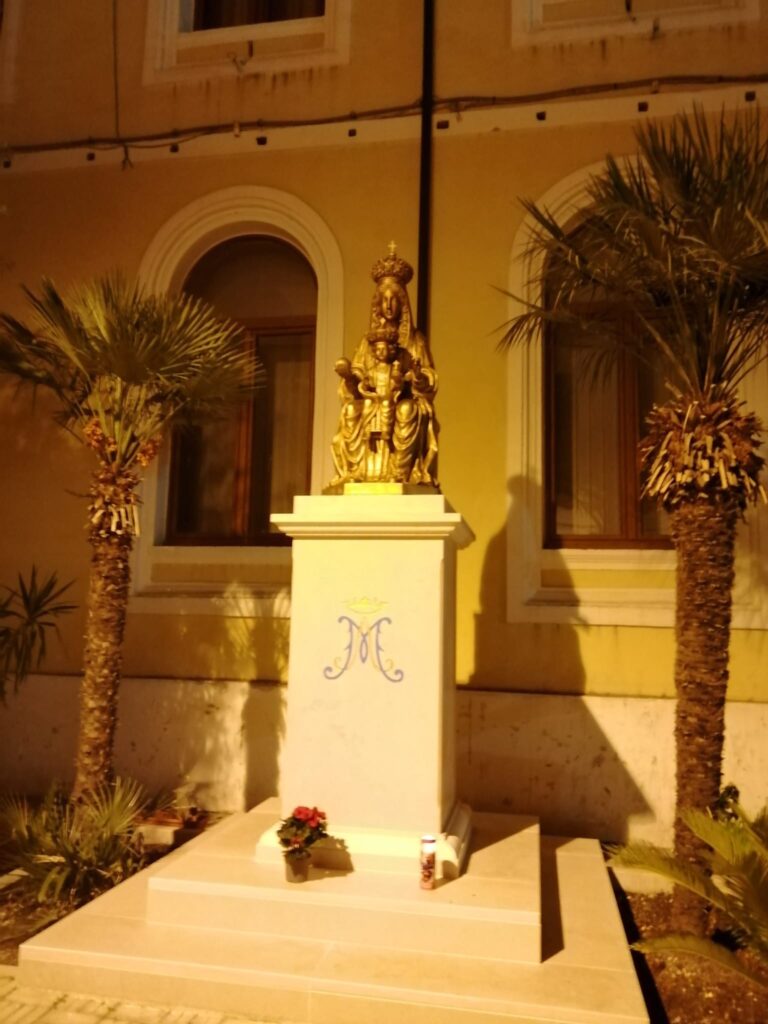 domenica