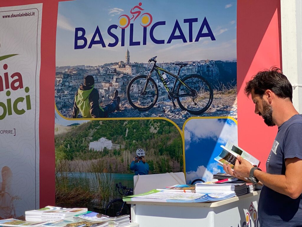 Basilicata, terra di cicloturismo: APT debutta al Salone internazionale della bicicletta
